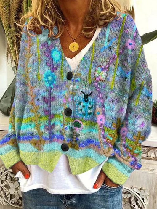 Marie | Kleurrijk dames gebreid vest met retro bloemendessin en knoopsluiting