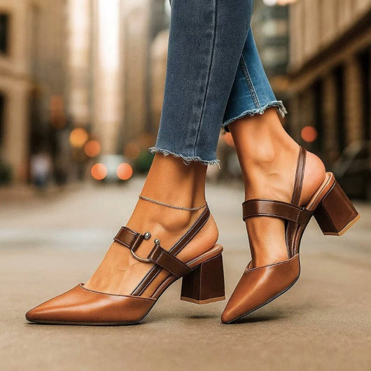 Nora | Dames pumps met spitse neus, T-band en blokhak
