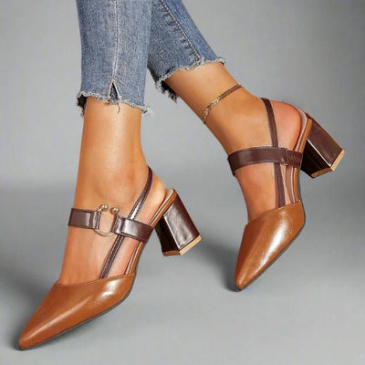 Nora | Dames pumps met spitse neus, T-band en blokhak