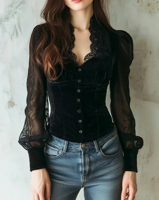 Elfriede | Dames kanten blouse met getailleerd fluwelen lijfje en transparante mouwen