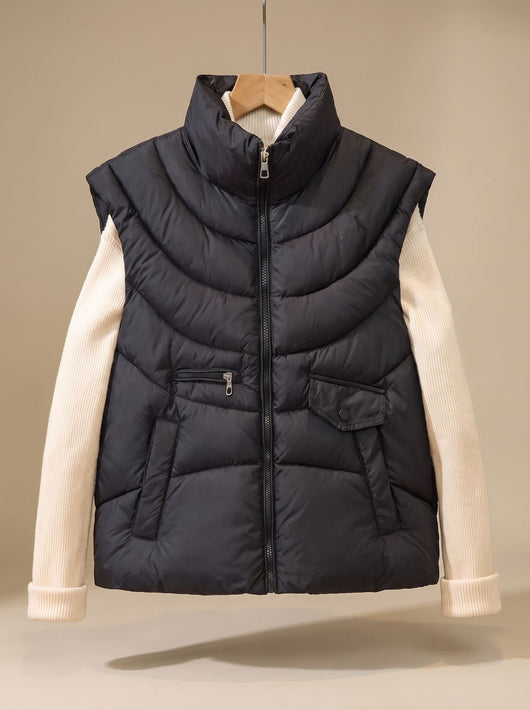 Greta | Gewatteerde dames bodywarmer met opstaande kraag en multifunctionele zakken