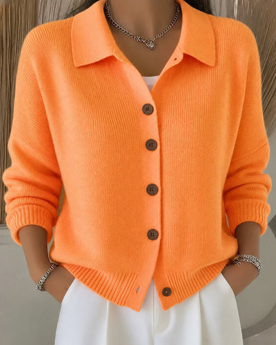 Nora | Dames gebreid vest met blousekraag, knoopsluiting en relaxed fit