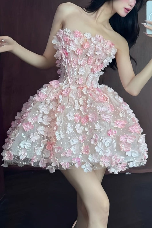 Frieda | Strapless dames cocktailjurk met 3D-bloemen en ballonrok