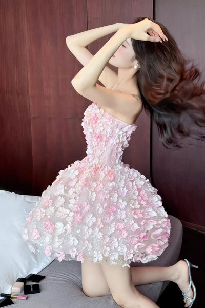 Frieda | Strapless dames cocktailjurk met 3D-bloemen en ballonrok