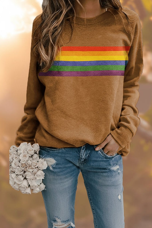 Clara | Dames vintage sweater met regenboogstrepen en lange mouwen