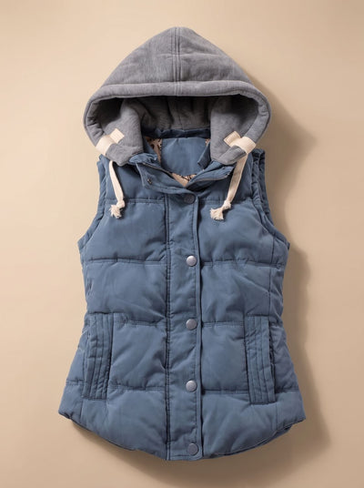 Charlotte | Gewatteerde dames bodywarmer met contrastcapuchon en drukknopen