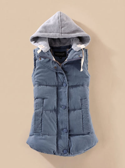 Charlotte | Gewatteerde dames bodywarmer met contrastcapuchon en drukknopen