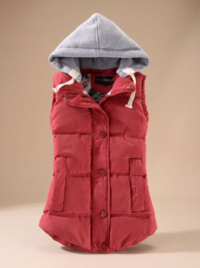 Charlotte | Gewatteerde dames bodywarmer met contrastcapuchon en drukknopen
