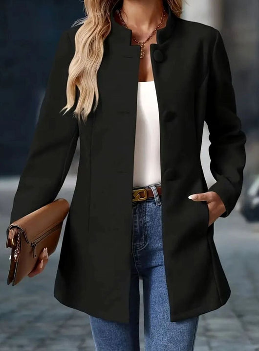 Amelie | Elegante lange dames wintermantel met knopen en opstaande kraag