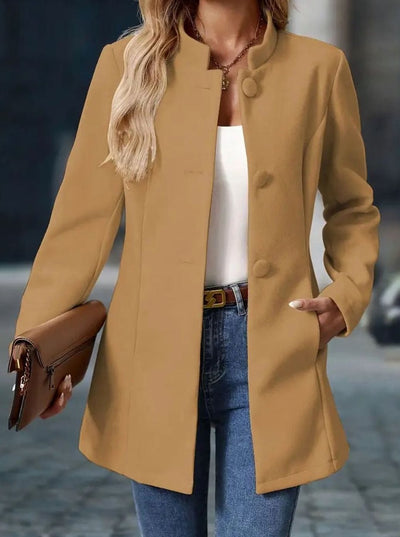 Amelie | Elegante lange dames wintermantel met knopen en opstaande kraag