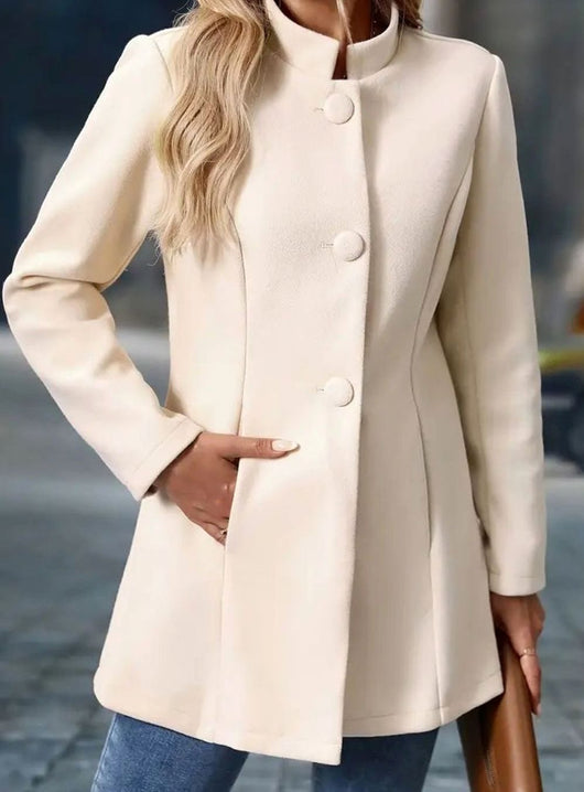 Amelie | Elegante lange dames wintermantel met knopen en opstaande kraag
