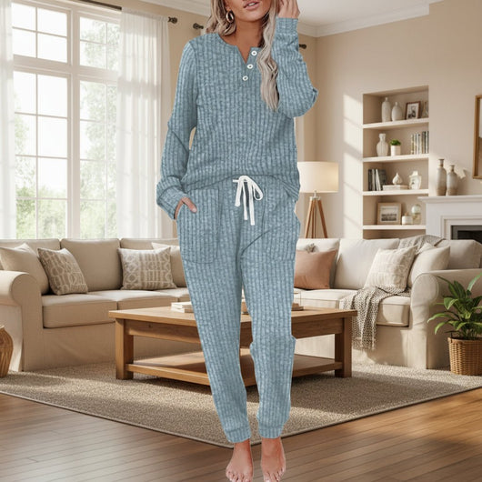 Annika | Tweedelige dames loungeset met lange mouwen, ribstructuur en koord