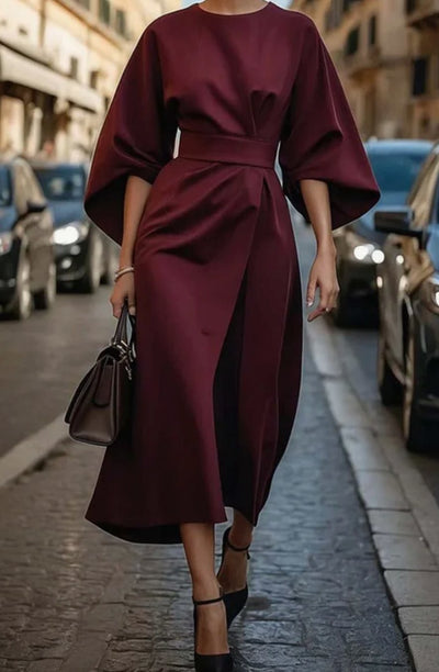 Greta | Elegante getailleerde midi-jurk met lampionmouwen en ceintuur
