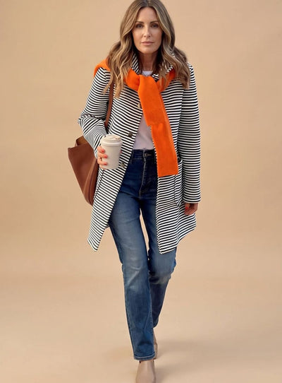 Johanna | Gestreepte dames trenchcoat met lange mouwen en sjaal
