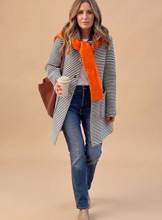Johanna | Gestreepte dames trenchcoat met lange mouwen en sjaal