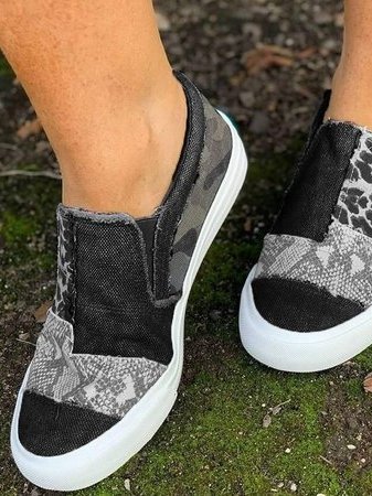 Maria | Lage dames sneakers met patchdetails