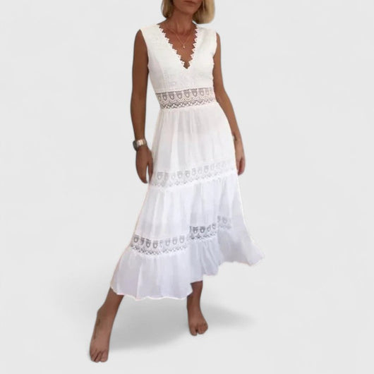 Emilia | Mouwloze dames midijurk met V-hals en kant