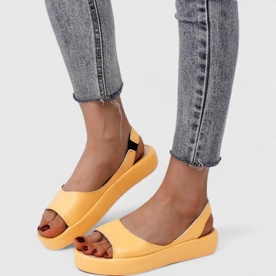 Emrynn comfortabele platte sandalen