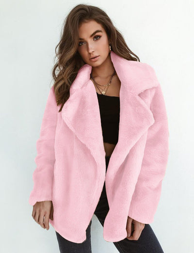 Charlotte | Zachte oversized korte dames imitatiebontjas