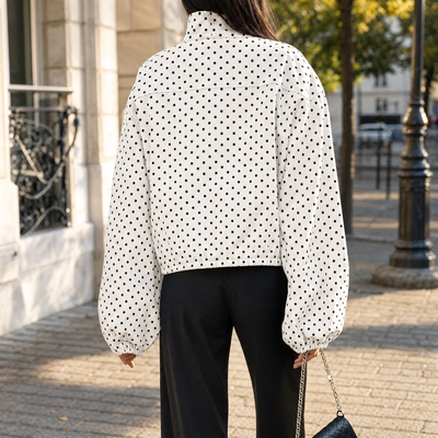 Margaux kort bomberjack met stippenmotief