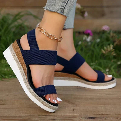 Emilia | Dames plateausandalen met gekruiste bandjes