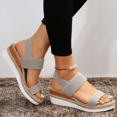 Emilia | Dames plateausandalen met gekruiste bandjes