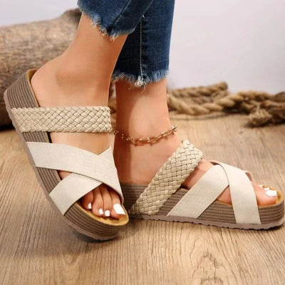 Daniela | Dames slippers met plateauzool