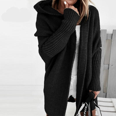 Annika | Oversized damesvest met capuchon en vleermuismouwen