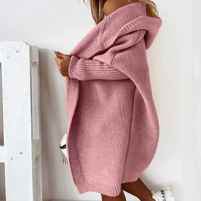 Annika | Oversized damesvest met capuchon en vleermuismouwen
