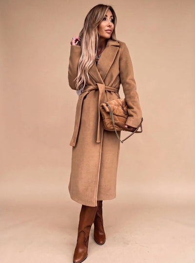 Charlotte | Elegante lange dames trenchcoat met bindceintuur en reverskraag