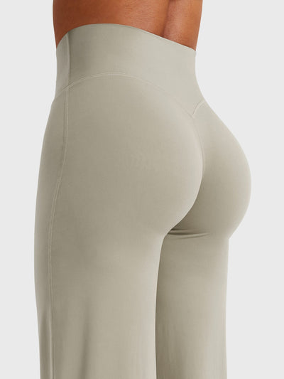 Doris | Dames zomerbroek met wijd uitlopende pijp en hoge taille
